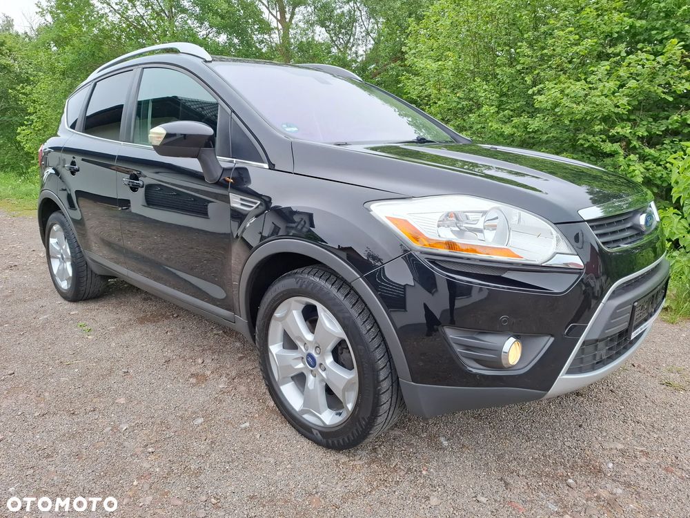 Ford Kuga 2.0 TDCi 4x4 Titanium - 23