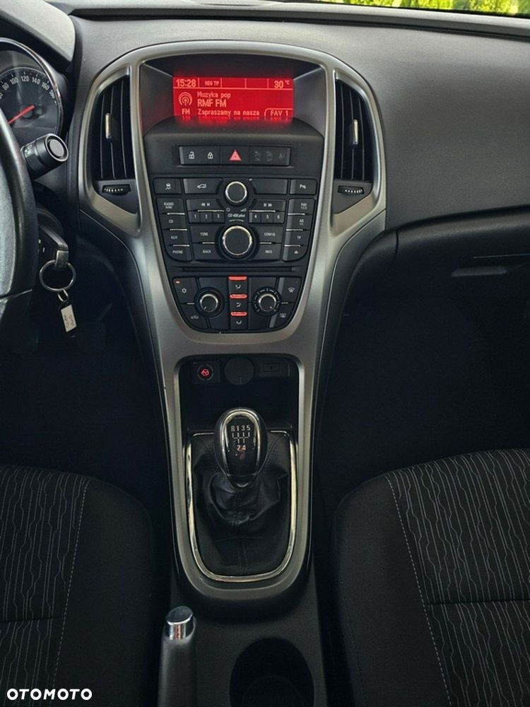 Opel Astra - 14