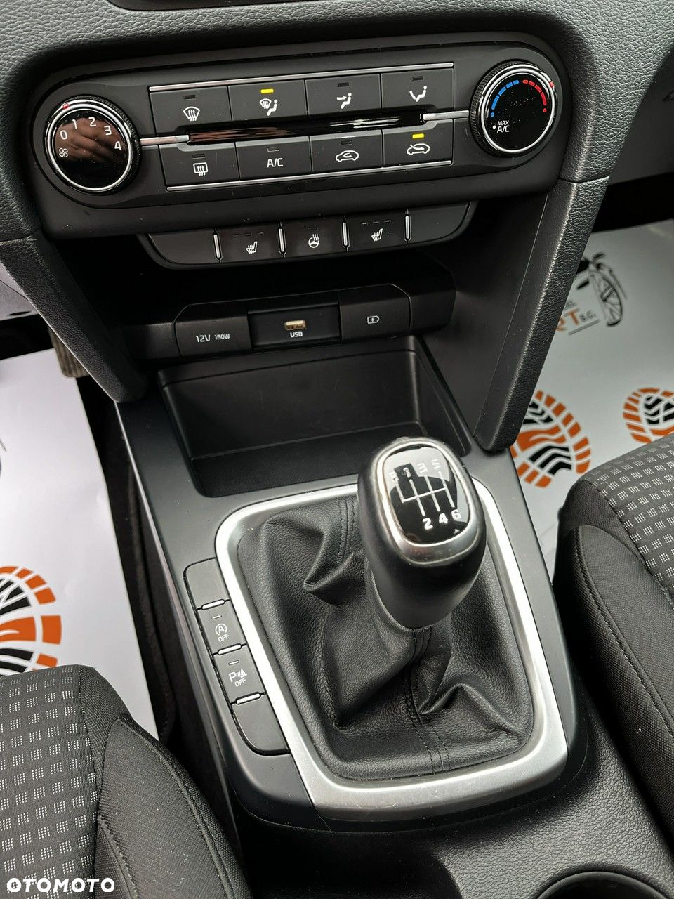 Kia Ceed 1.0 T-GDI M Classic - 23