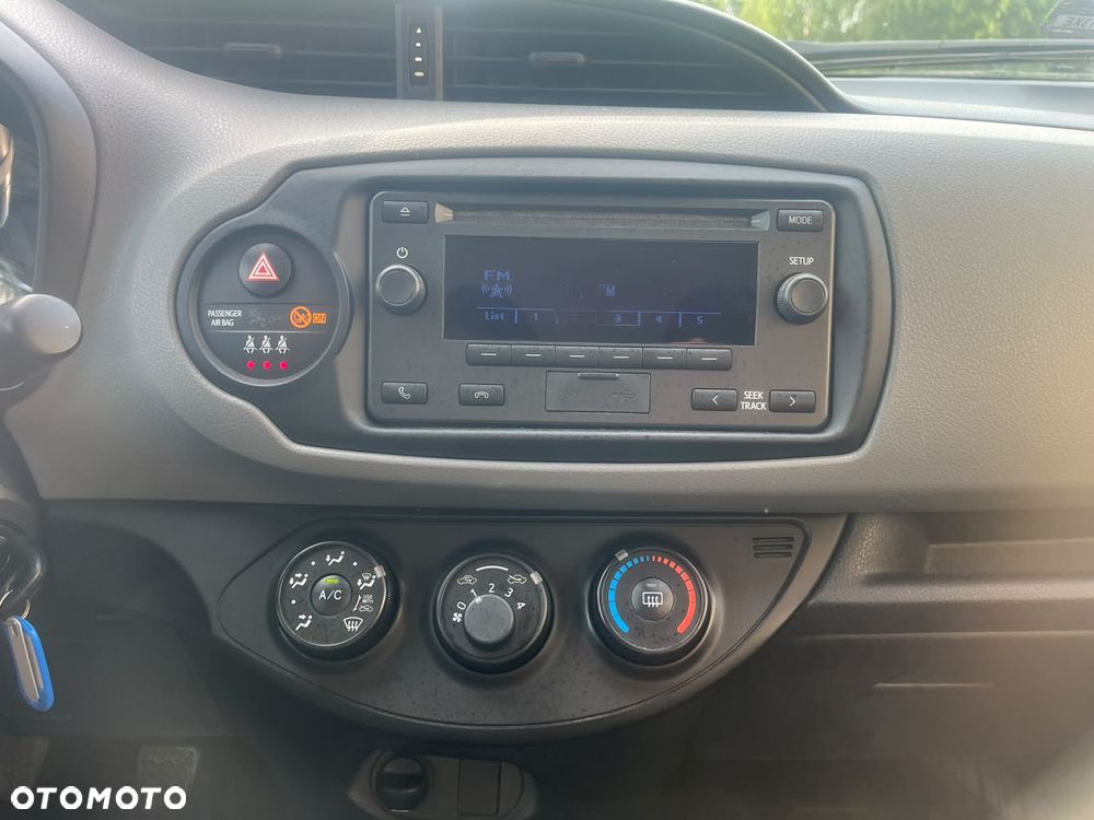 Toyota Yaris 1.5 Active - 9