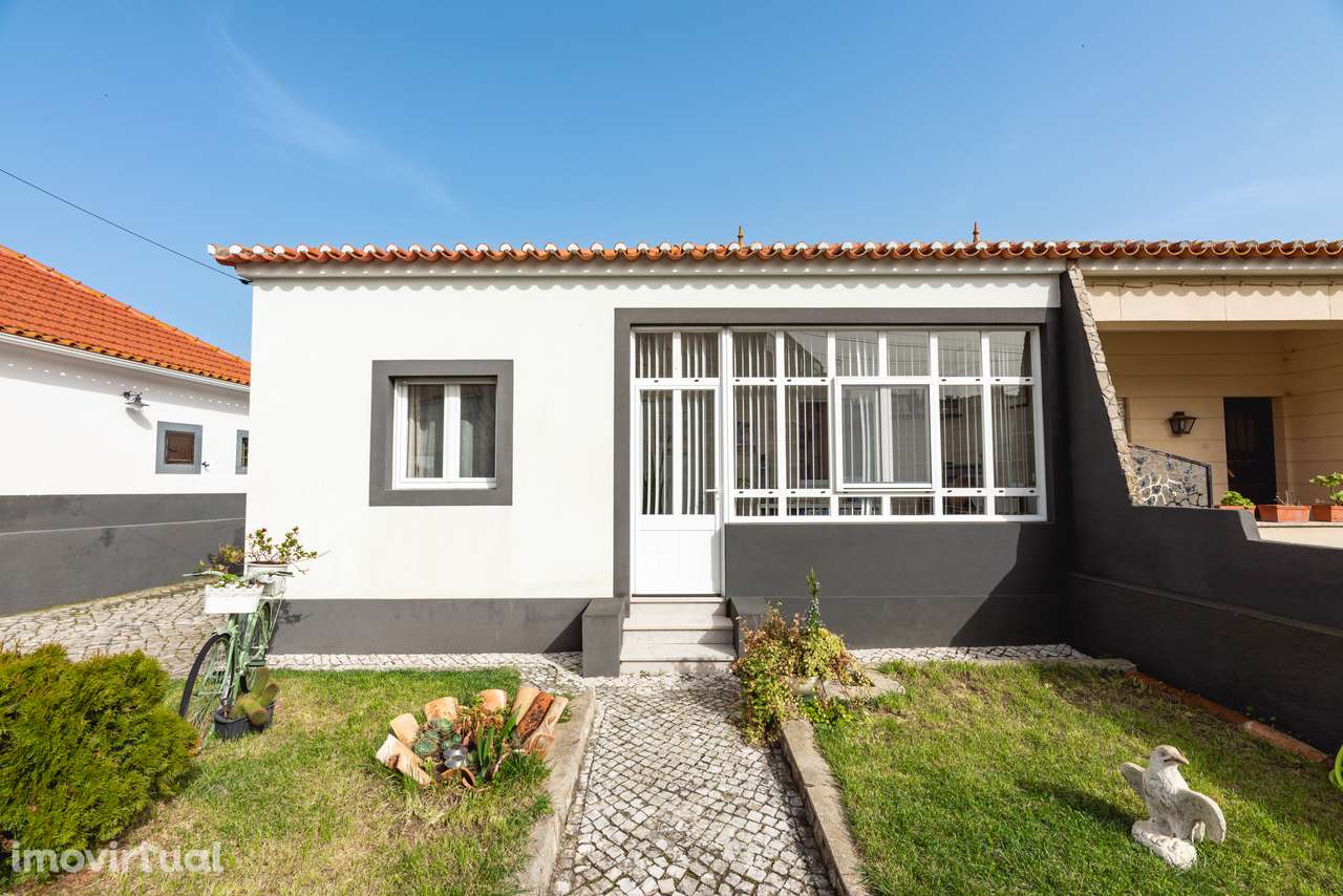 MORADIA T3 TRANSFORMADA EM T2 | GARAGEM | 221M2 | ARRUDA DOS VINHOS - Grande imagem: 2/50