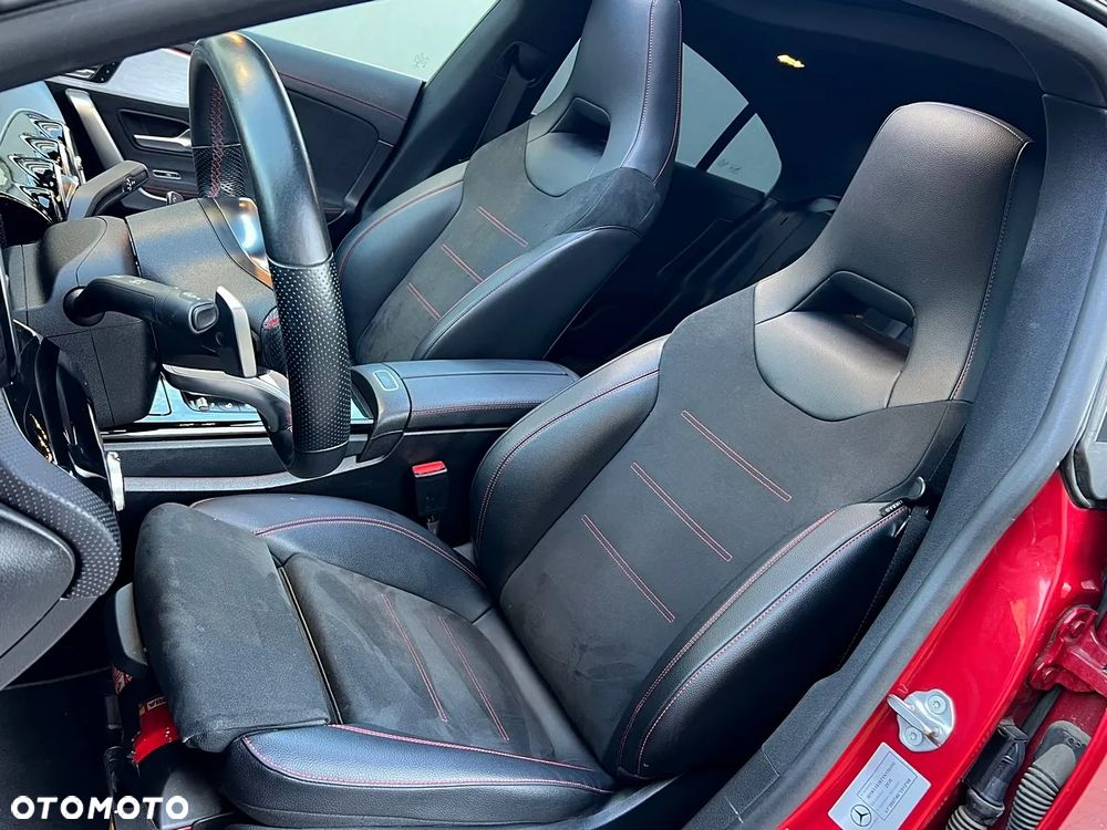 Mercedes-Benz CLA 200 AMG Line 7G-DCT - 13
