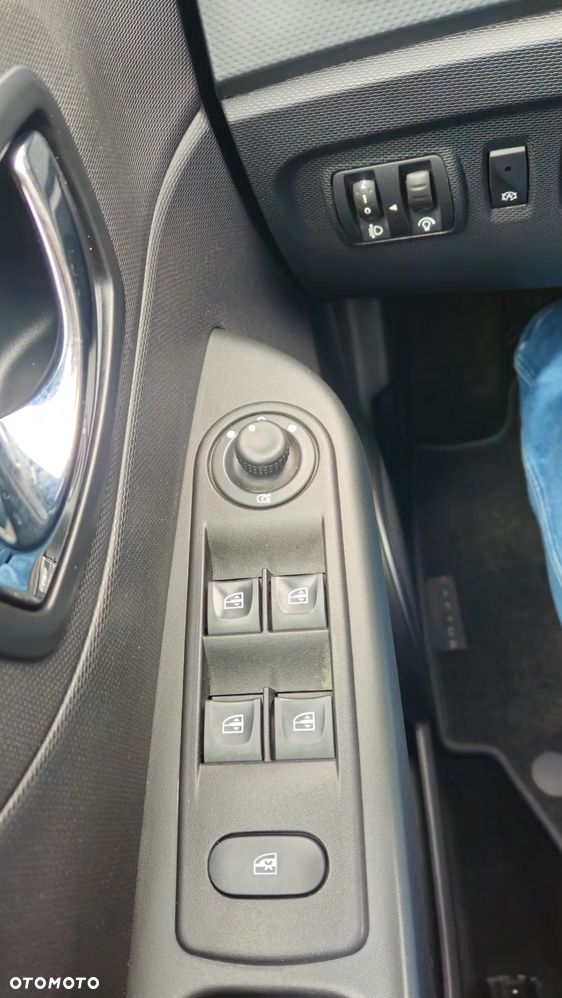 Renault Captur (ENERGY) TCe 90 LIMITED - 13