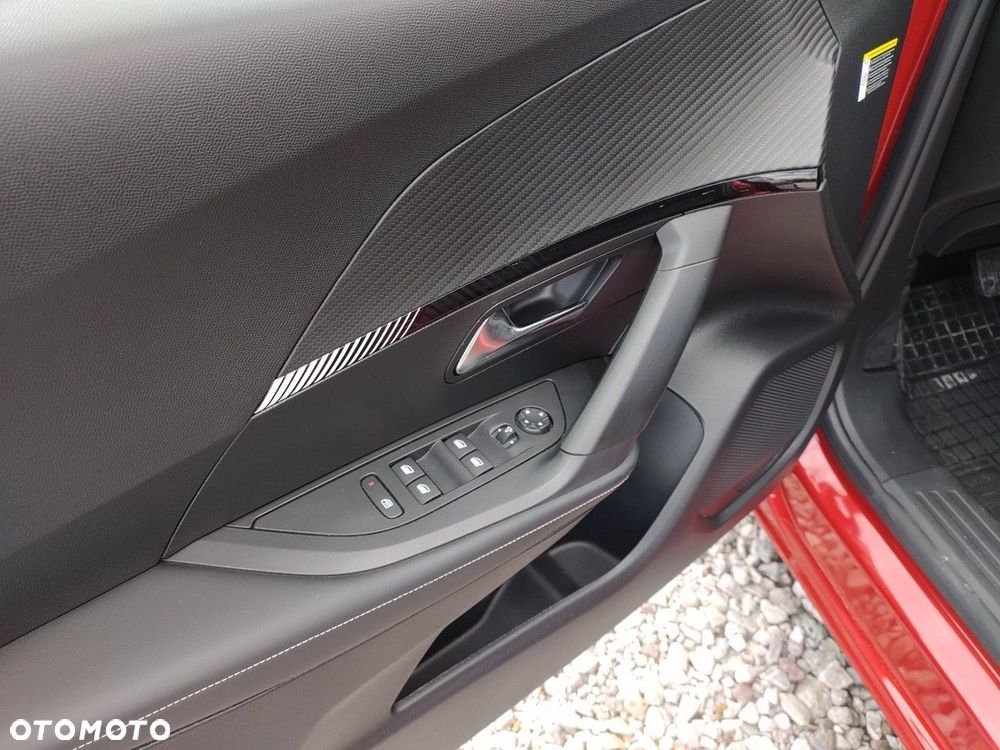Peugeot 2008 1.2 PureTech Allure S&S EAT8 - 13