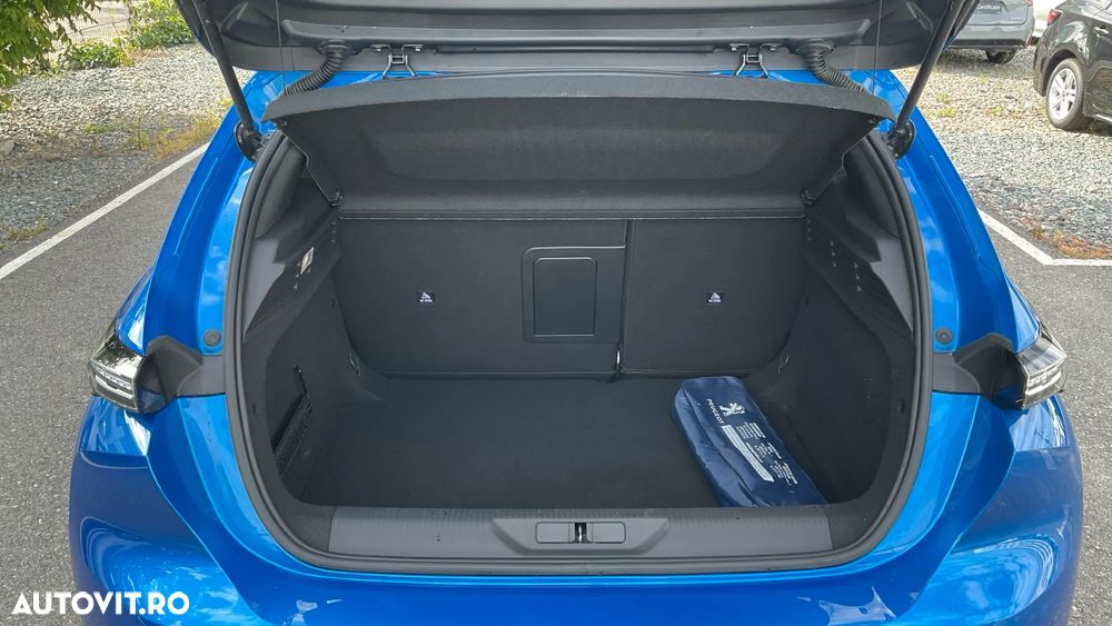Peugeot 308 - 11