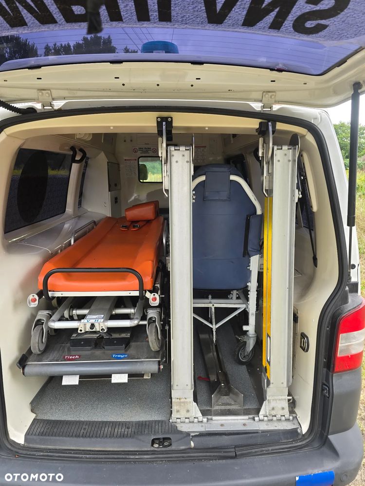 Volkswagen Transporter 2.0 TDi Karetka Ambulans Nosze - 7
