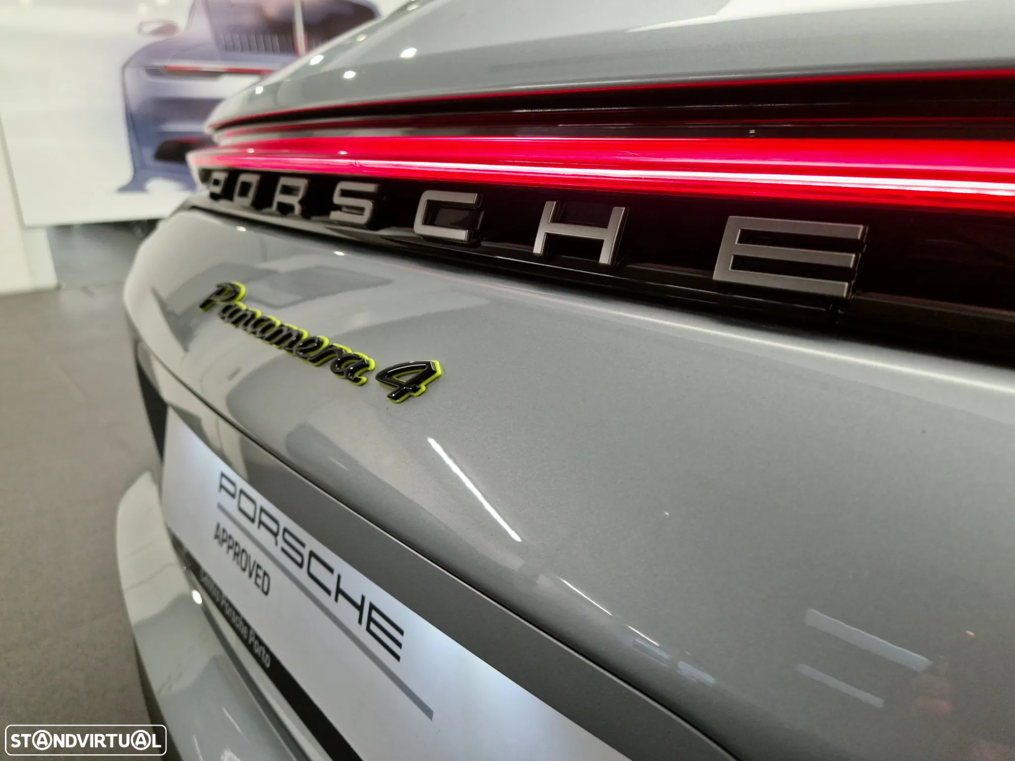 Porsche Panamera Sport Turismo 4 E-Hybrid Platinum Edition - 4