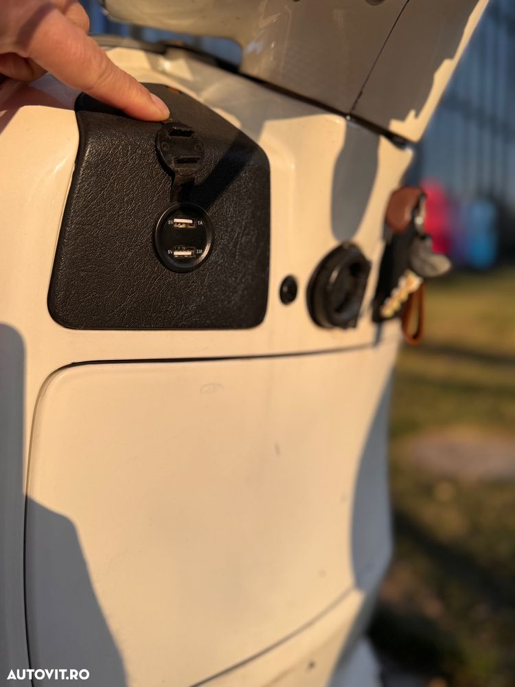 Vespa GTS 300 IE - 14