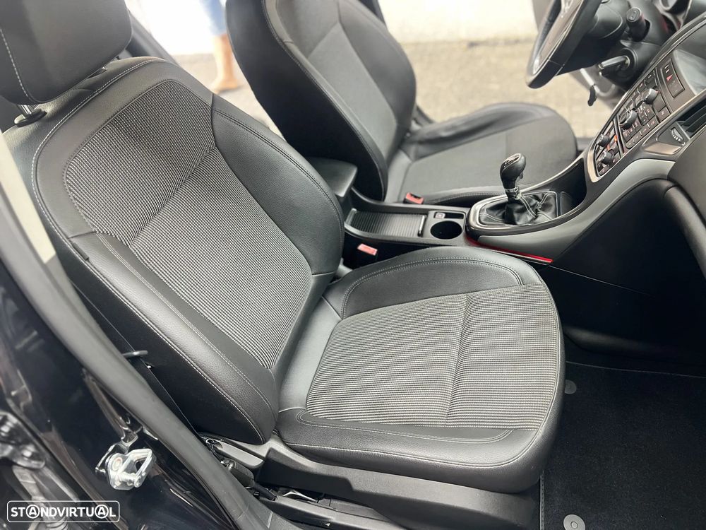 Opel Astra 1.7 CDTI Cosmo ecoFLEX - 19