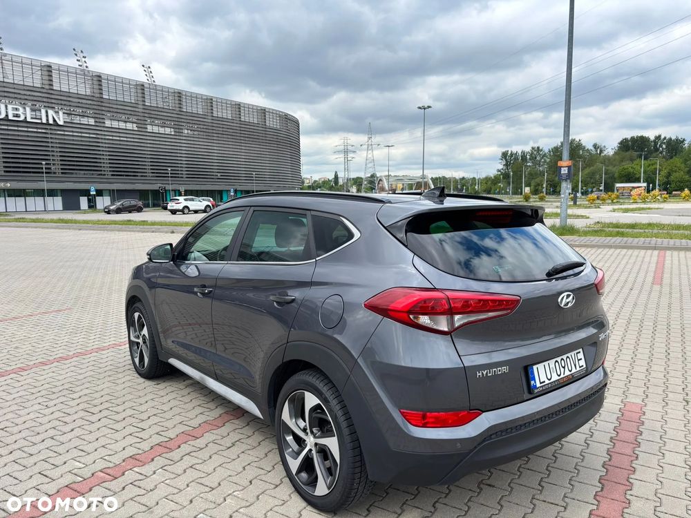Hyundai Tucson blue 1.7 CRDi 2WD DCT Premium - 26