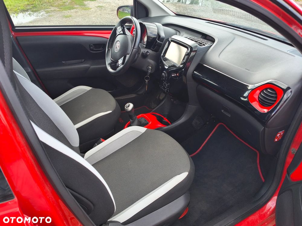 Toyota Aygo x-cite Style Selection - 8