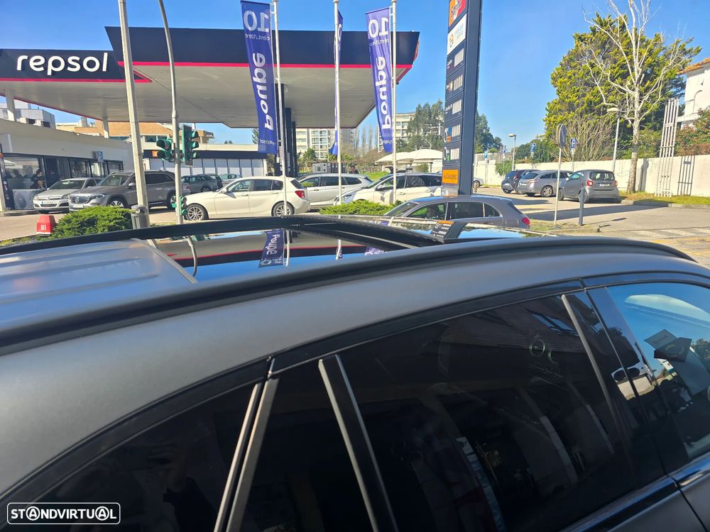 Mercedes-Benz GLC 300 de 4Matic 9G-TRONIC AMG Line Plus - 13