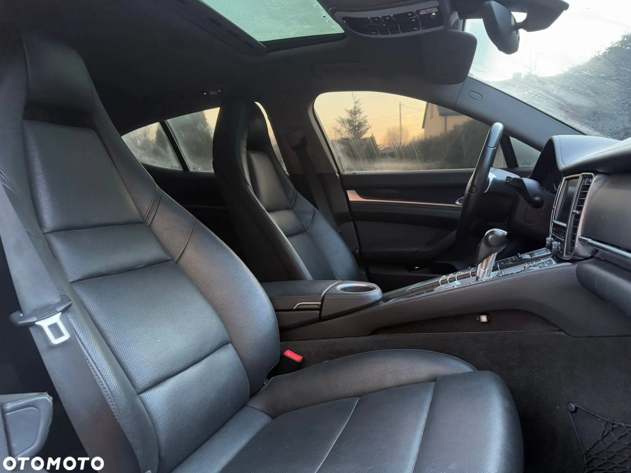 Porsche Panamera PDK - 16