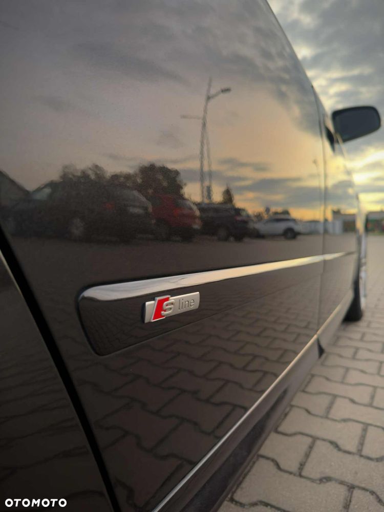Audi A4 - 8