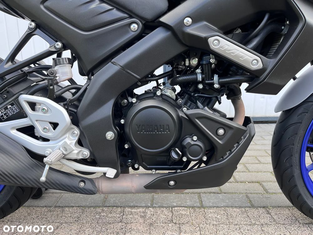 Yamaha MT - 22