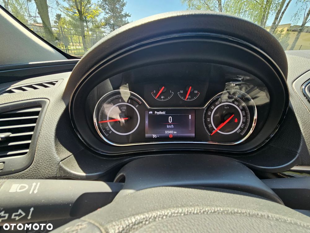 Opel Insignia 1.6 Exclusive - 17