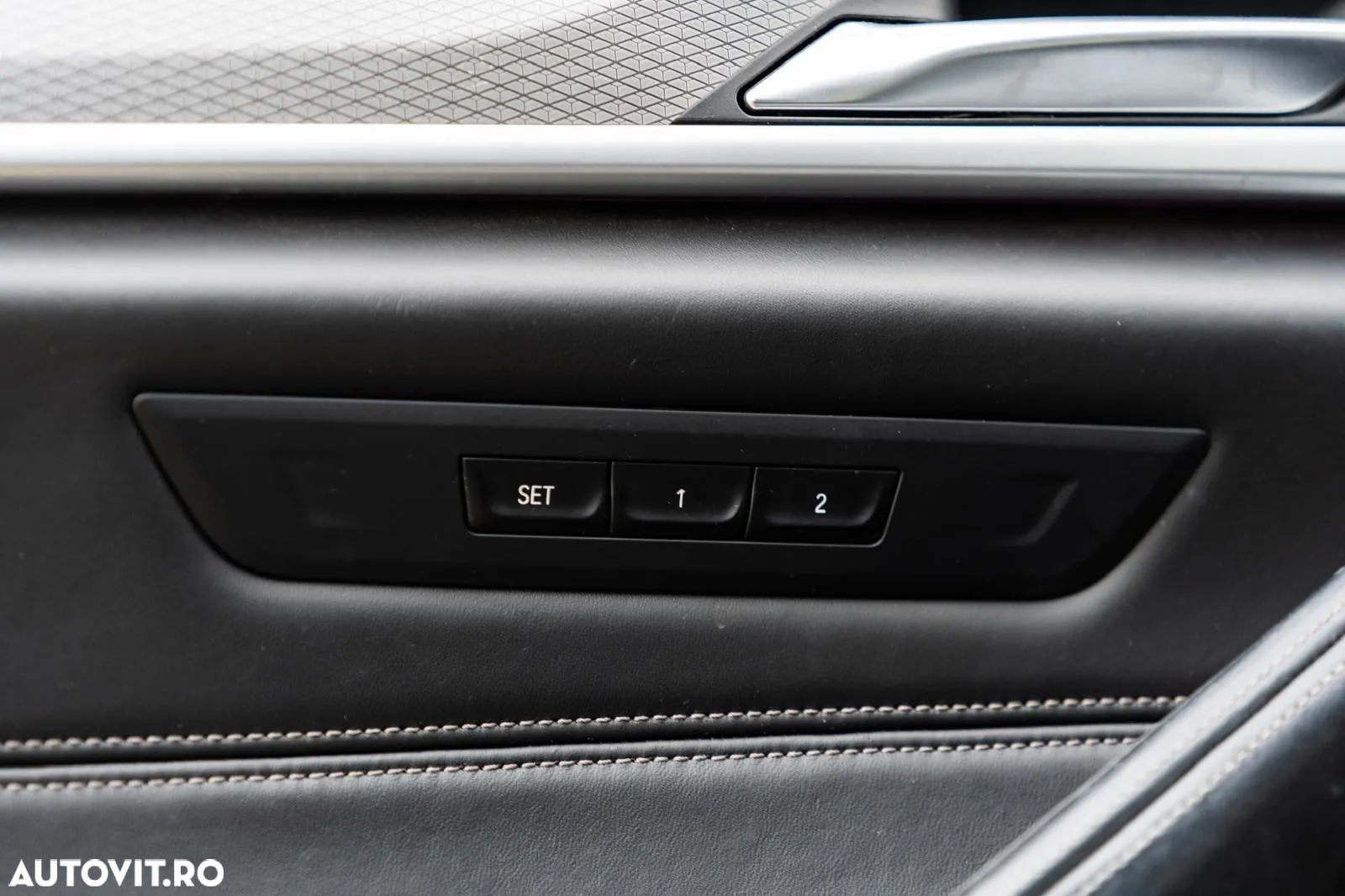BMW Seria 5 540i xDrive AT - 17