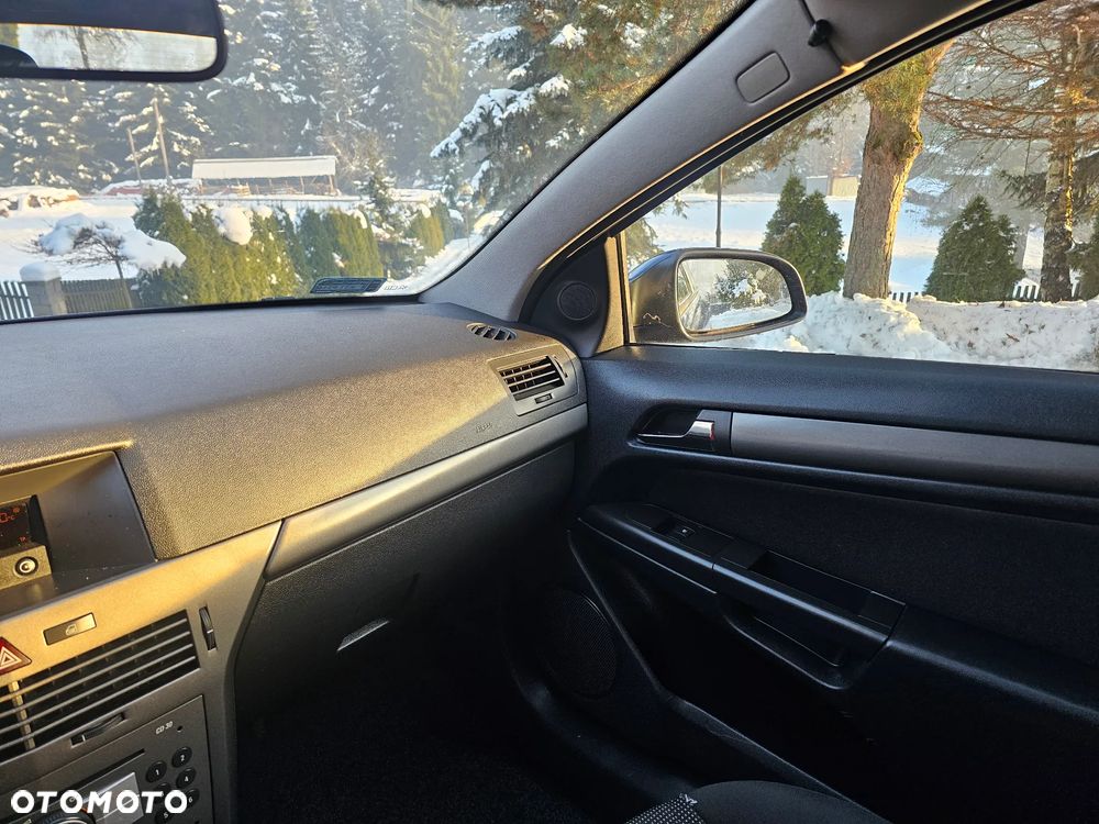 Opel Astra - 22