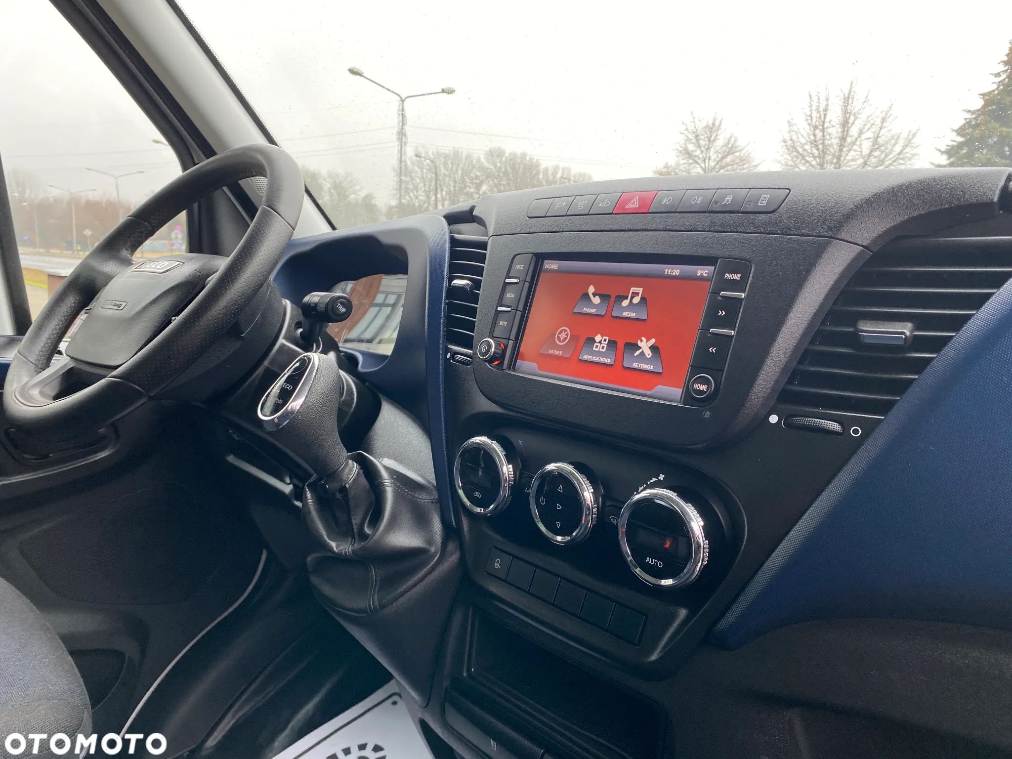 Iveco DAILY 35S16 HI-MATIC KONTENER 8 EUROPALET WINDA ZEPRO - 36