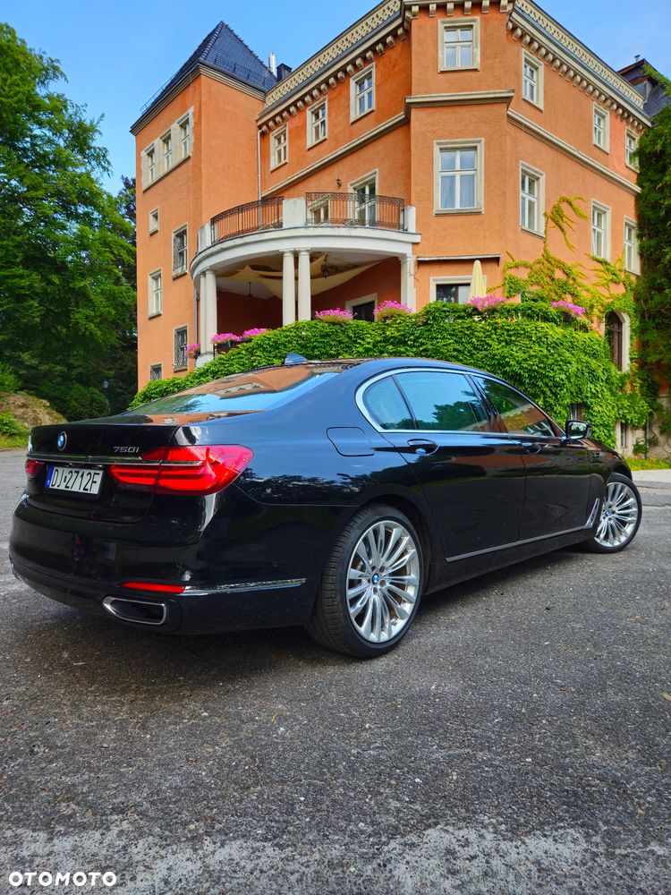 BMW Seria 7 750Li Edition Exclusive - 8