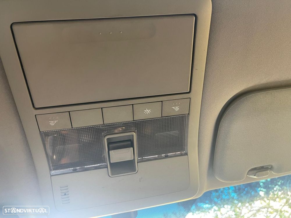 Chevrolet Captiva 2.0 VCDi Seven 7L - 16