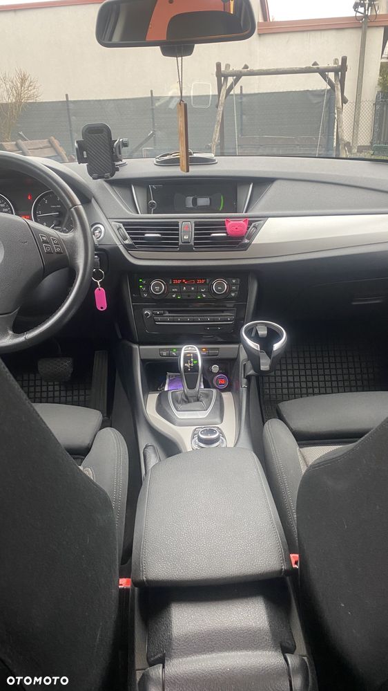 BMW X1 - 11