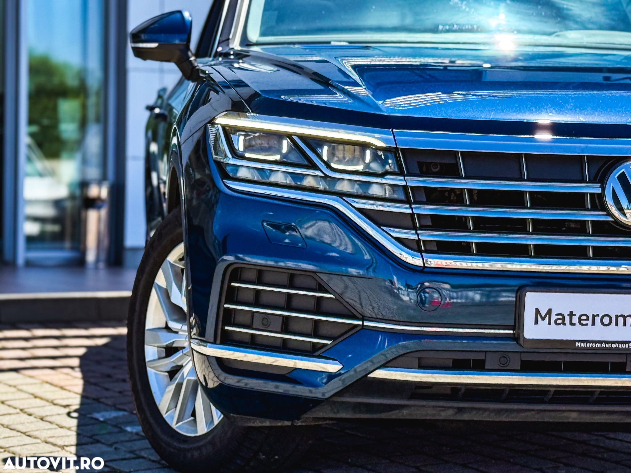 Volkswagen Touareg V6 TDI Elegance - 3