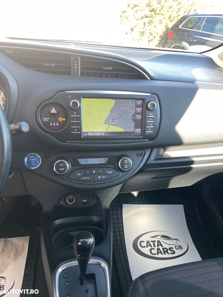 Toyota Yaris ver-1-5-vvt--i-selection - 35