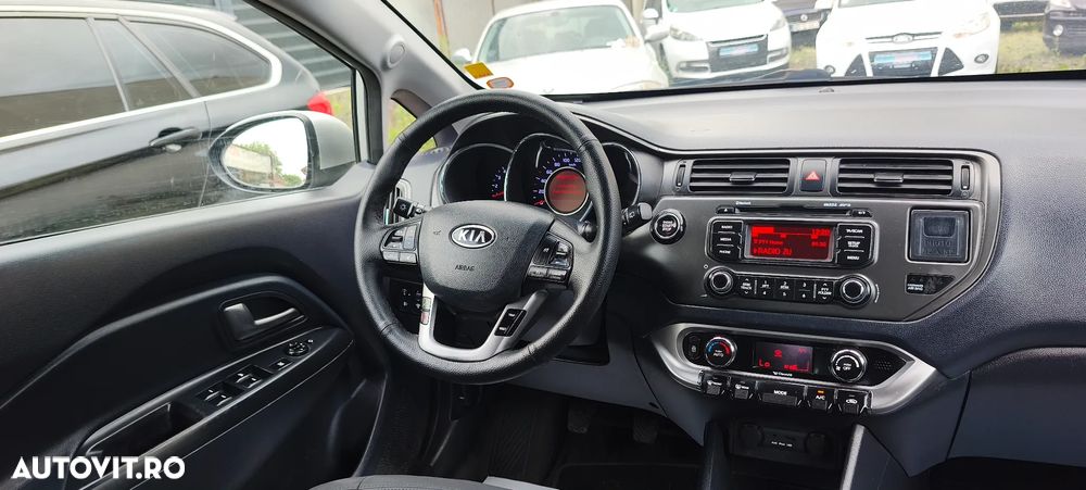 Kia Rio 1.4 CRDI Platinum Edition - 13