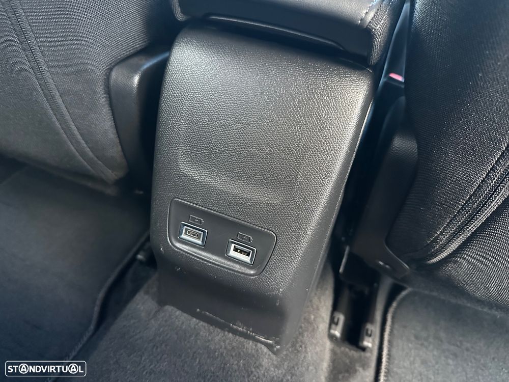 Peugeot 2008 1.2 PureTech Allure Pack - 22