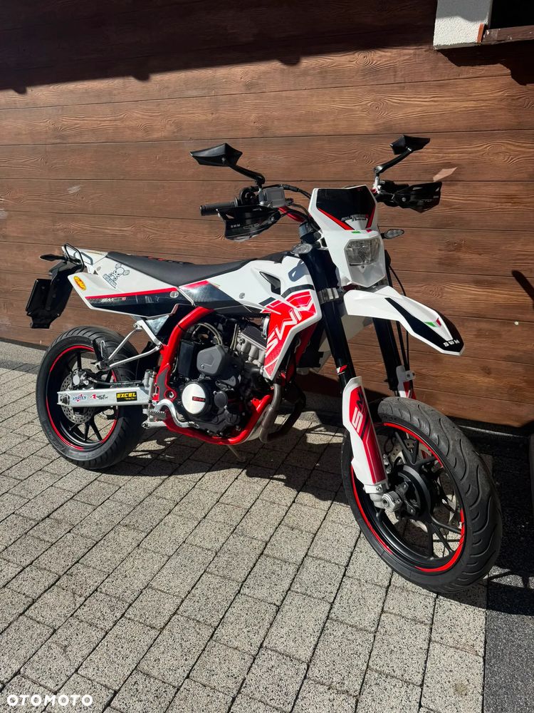 SWM RS 125 R - 1