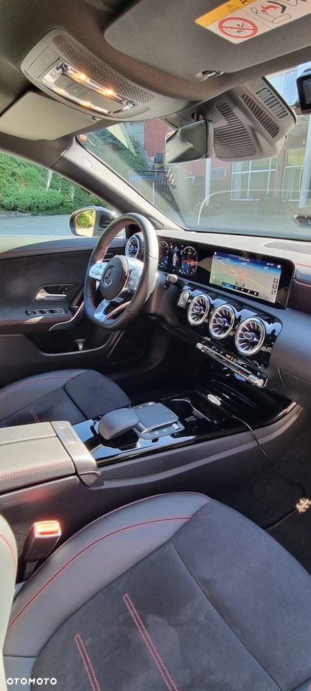 Mercedes-Benz CLA 200 d 4-Matic AMG Line 8G-DCT - 14