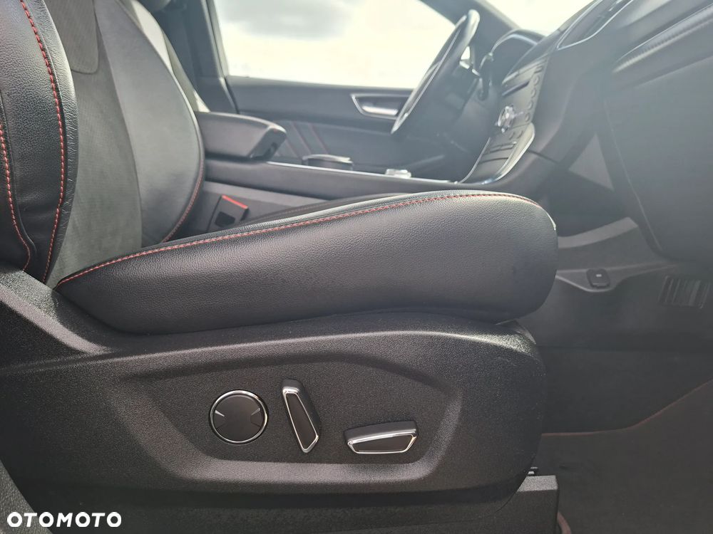 Ford Edge 2.0 EcoBlue Bi-Turbo 4x4 ST-LINE - 13