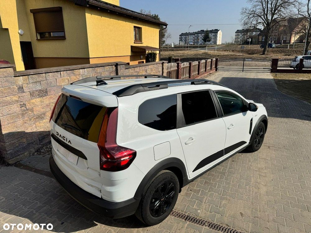 Dacia Jogger 1.6 Full Hybrid 140 Extreme MMT - 5