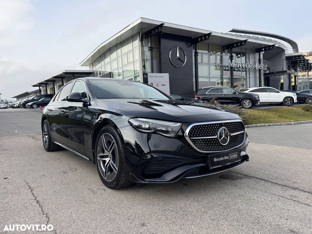 Mercedes-Benz E 200 4MATIC 9G-TRONIC AMG Line NIGHT Edition - 19