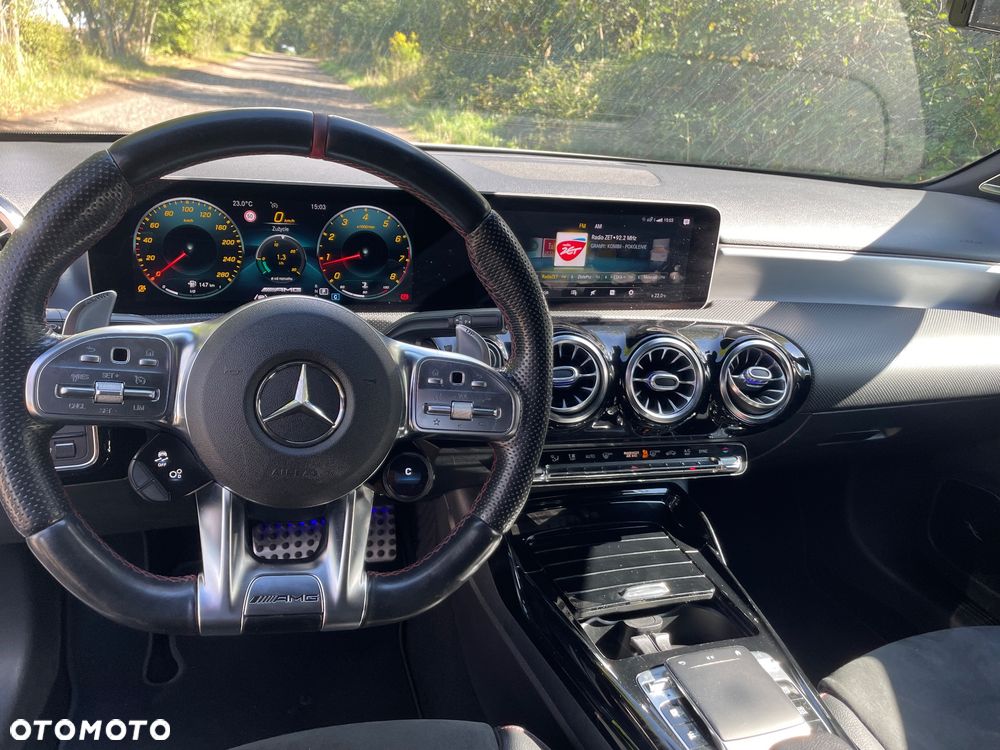 Mercedes-Benz Klasa A AMG 35 4Matic AMG Speedshift DCT 7G - 14