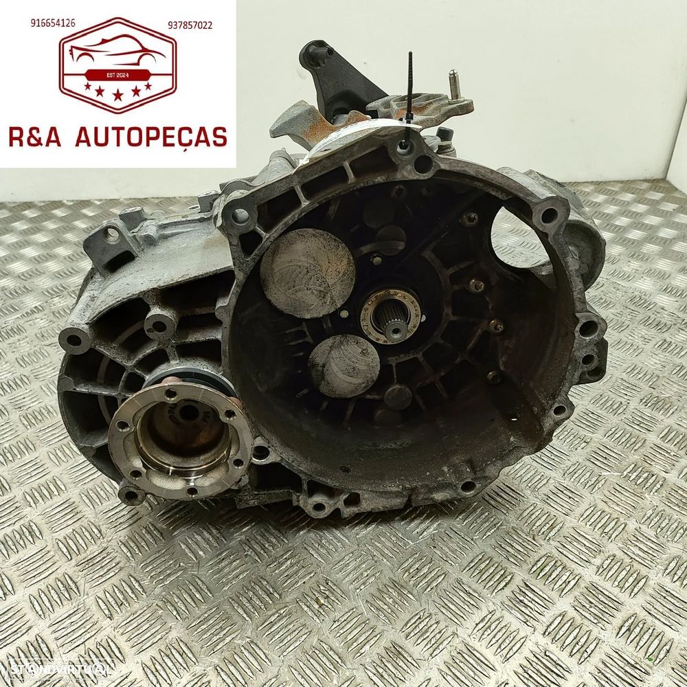 Caixa de Velocidades Manual Audi A3 8P 2.0 TDI Ref LNZ - 1