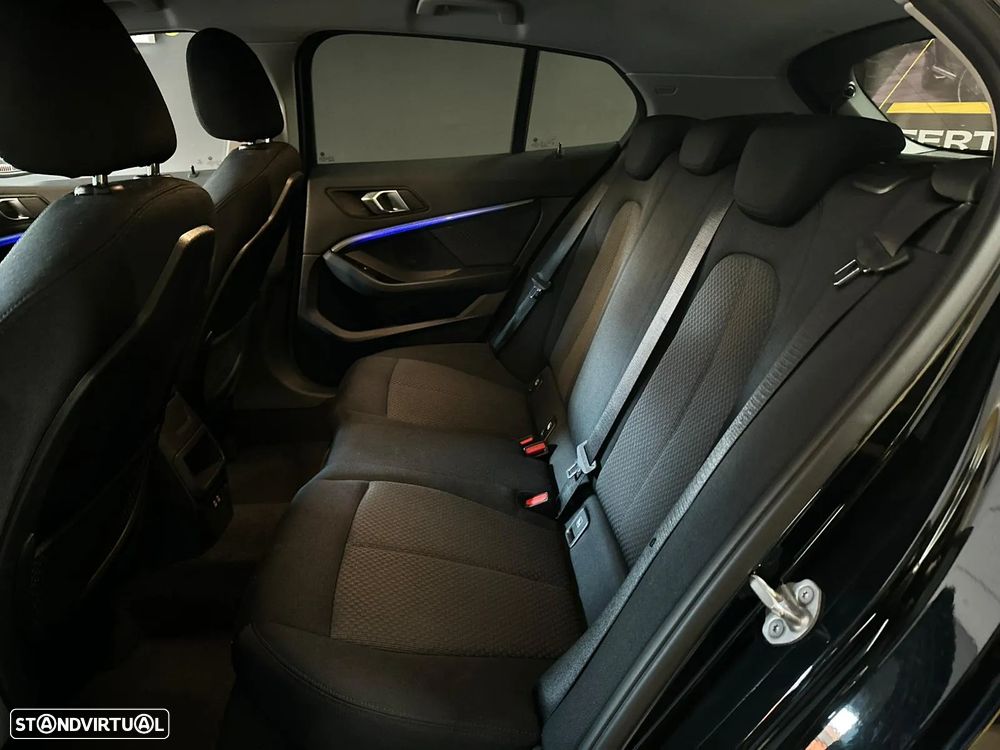 BMW 116 d Aut. Advantage - 34