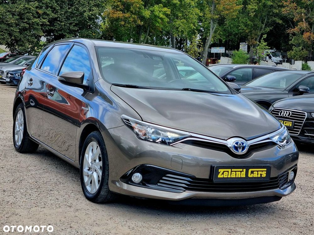 Toyota Auris Hybrid 135 Comfort - 3