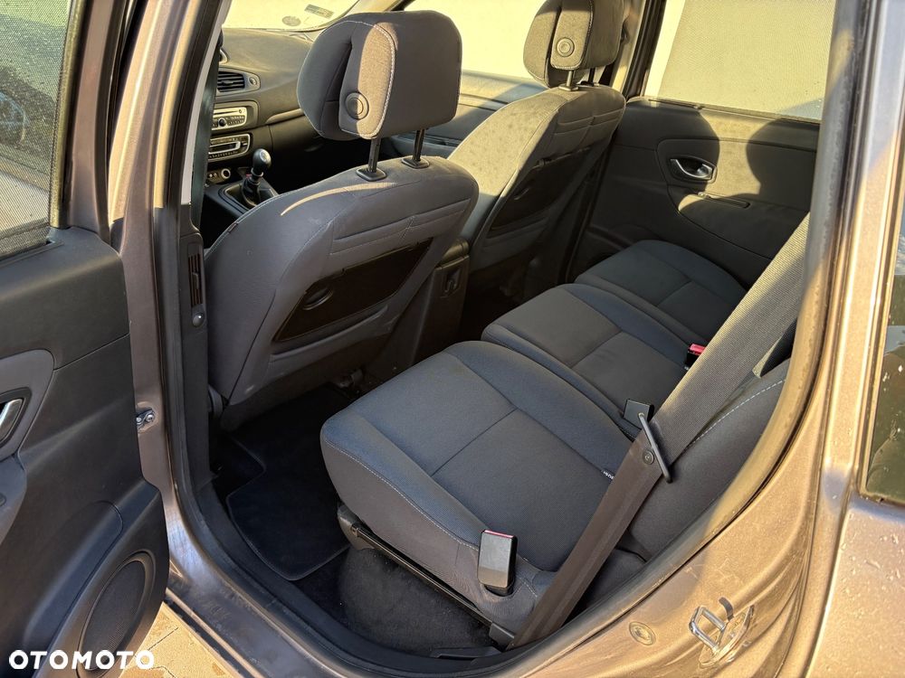 Renault Scenic 1.5 dCi Tech Run - 15