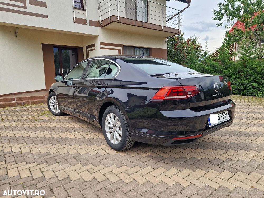 Volkswagen Passat 2.0 TDI DSG Comfortline - 18
