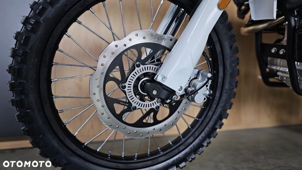 QJMOTOR COV 125X - 14