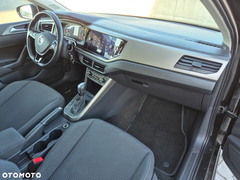 Volkswagen Polo 1.0 TSI DSG OPF Highline - 18