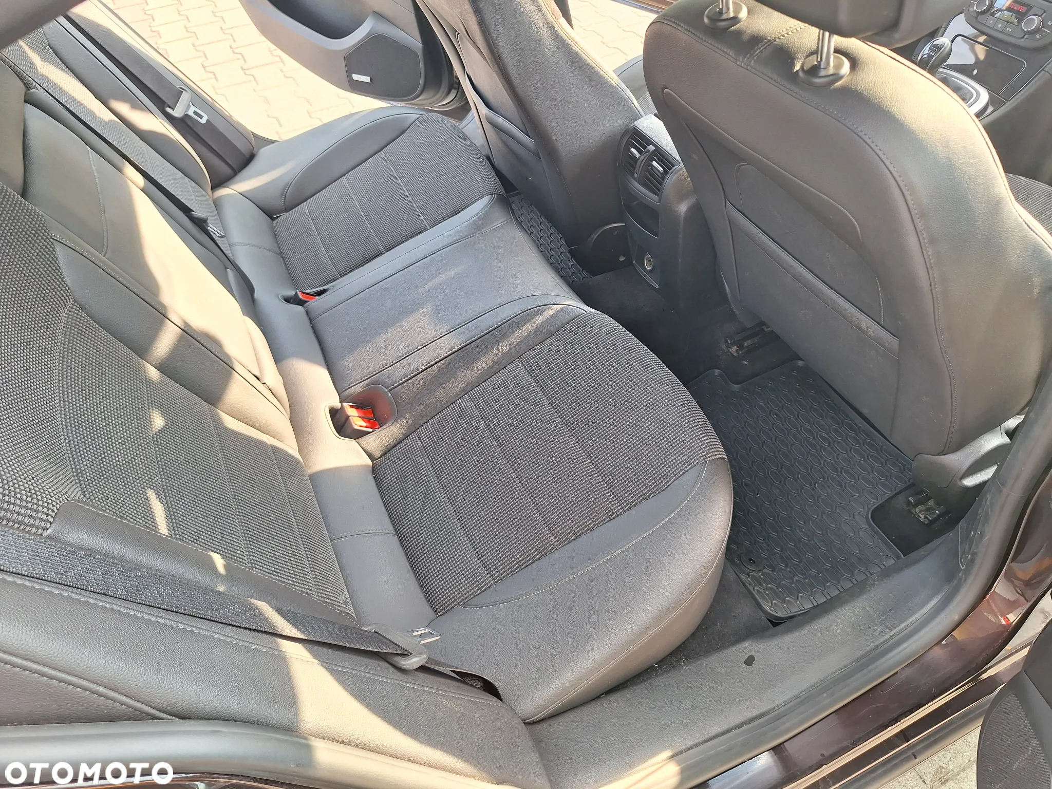 Opel Insignia 2.0 CDTI Cosmo - 29