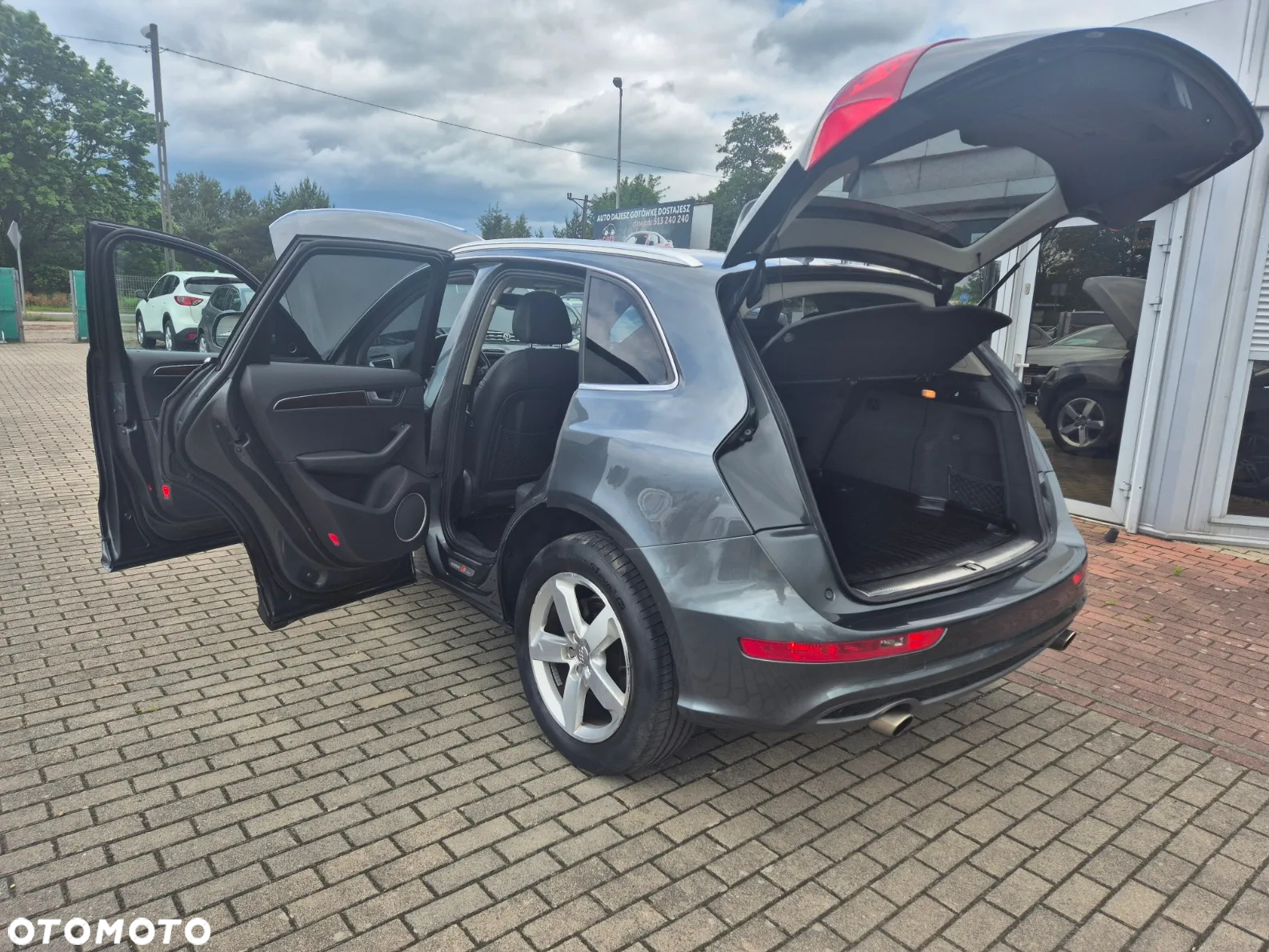 Audi Q5 3.2 FSI Quattro S tronic - 23