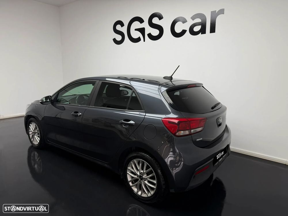 Kia Rio 1.2 CVVT Urban - 3