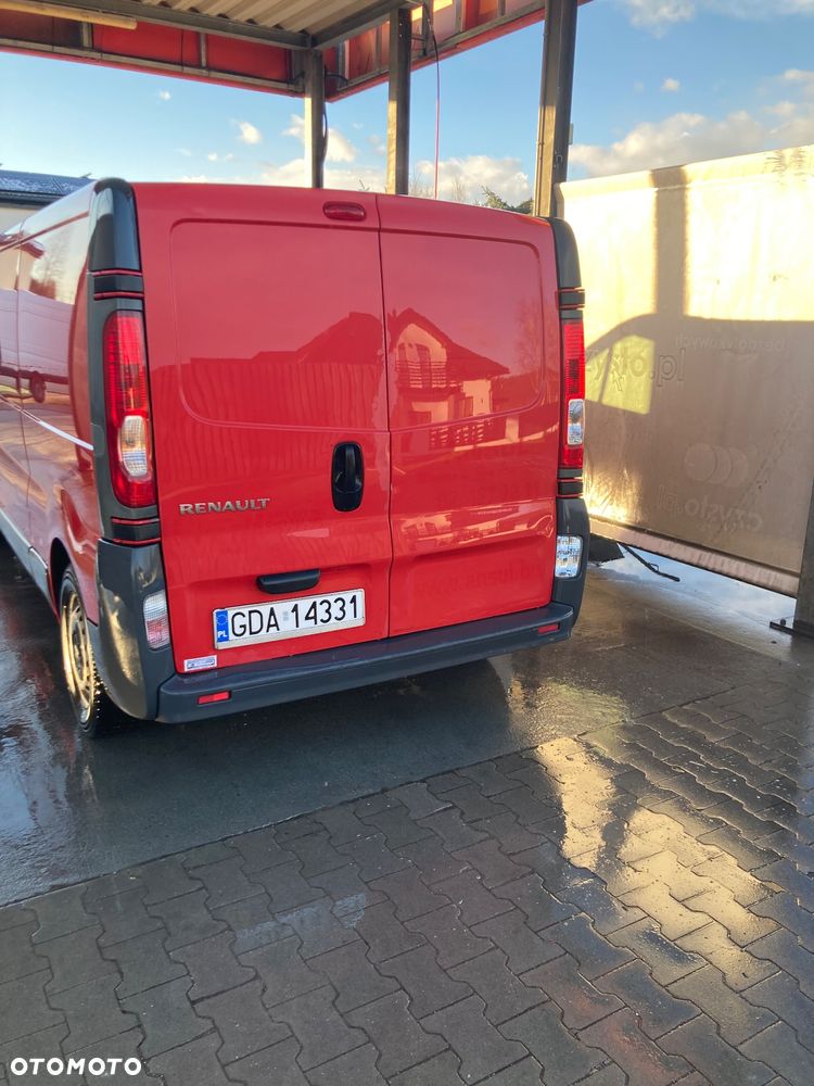 Renault Trafic - 2