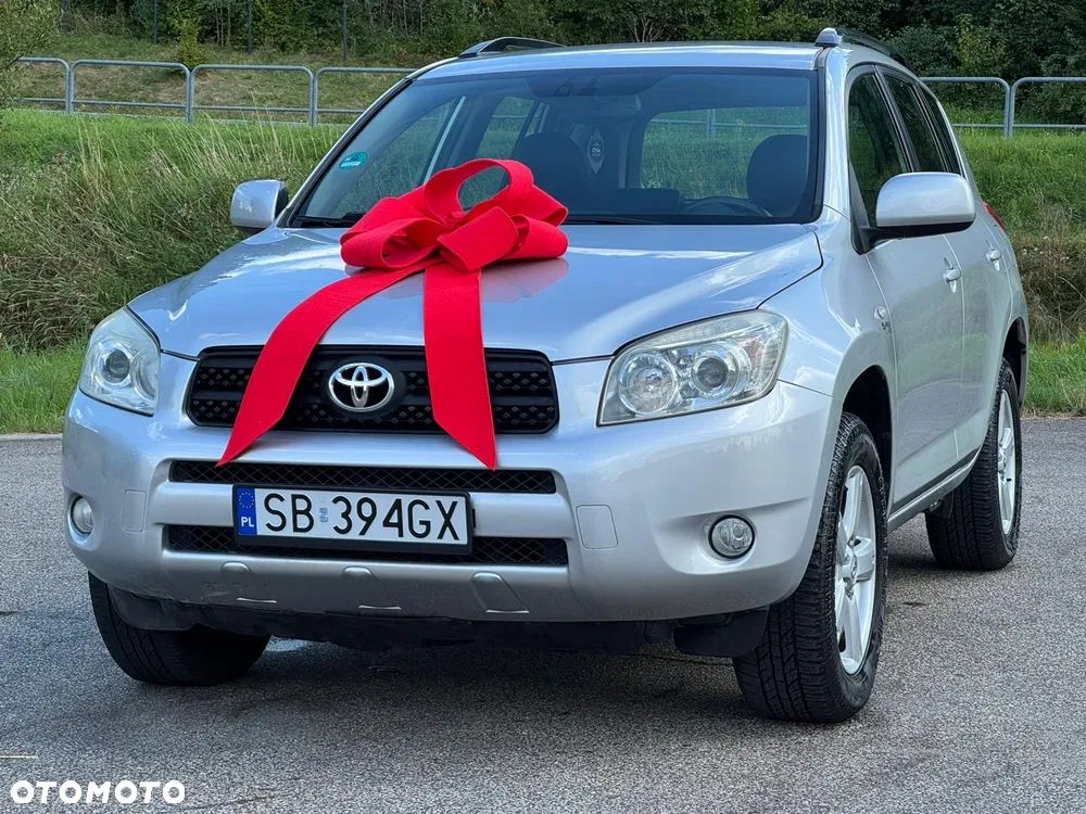 Toyota RAV4 - 3