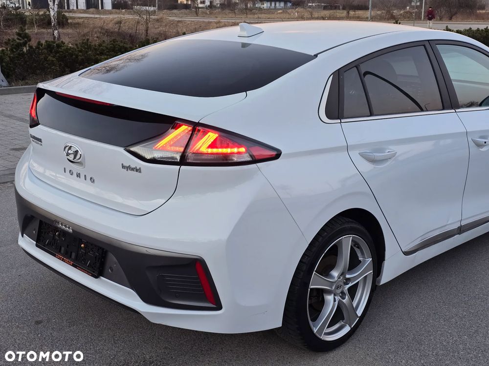 Hyundai IONIQ 1.6 GDI - 24