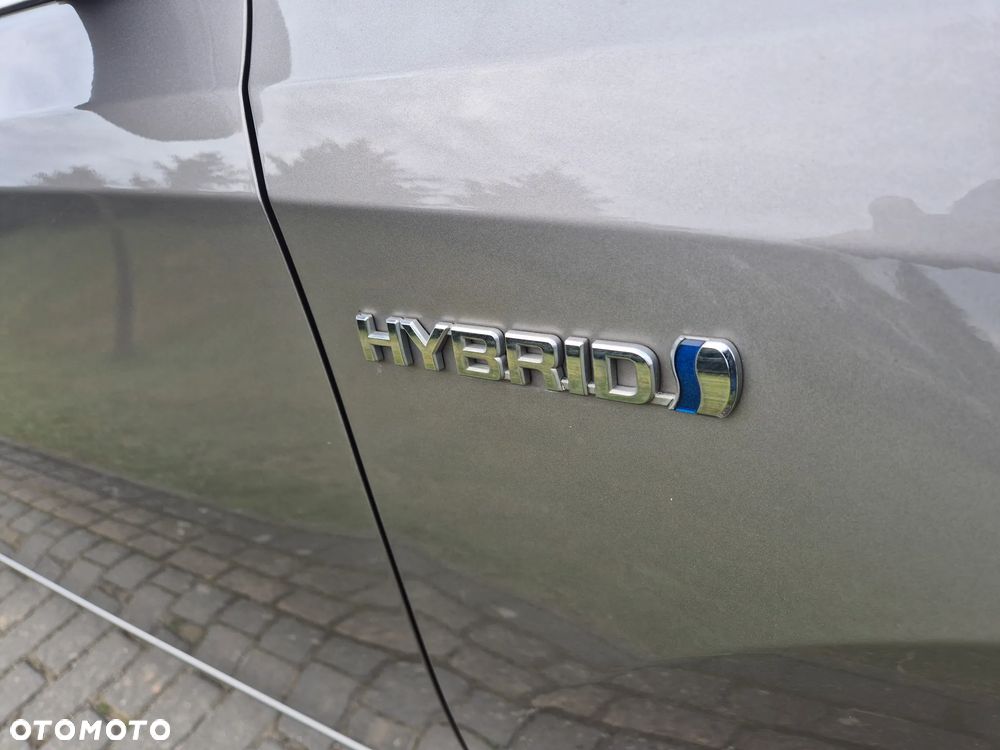 Toyota Auris 1.8 HSD Luna - 7